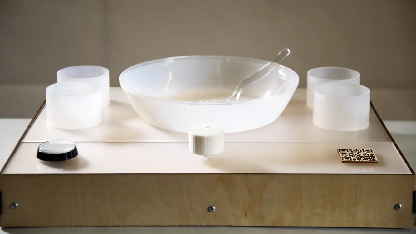 Authentic or Not cooking game installed with ingredient bowls and a digital recipe screen